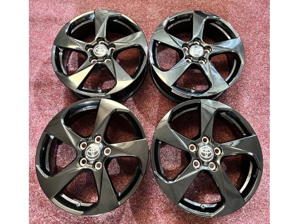 5x114,3 R17 Toyota Prius Prime