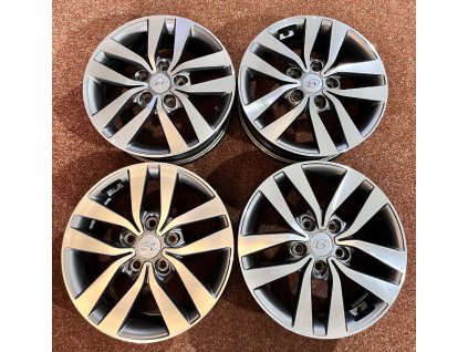 5x114,3 R16 Hyundai i30 originál alu disky