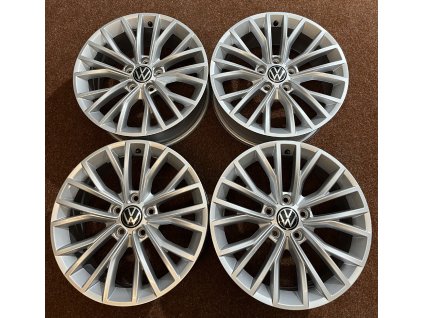 5x112 R17 VW Passat Alltrack ORIGINÁL B8