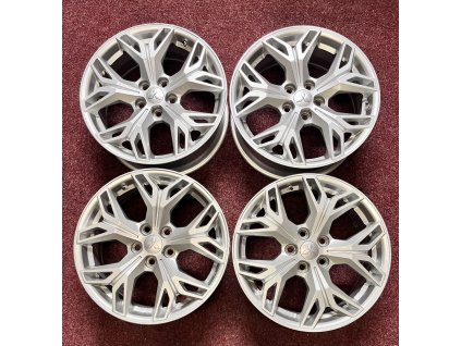5x114,3 R18 Originál Mitsubishi