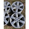 6x139 R18 Mitsubishi Pajero original