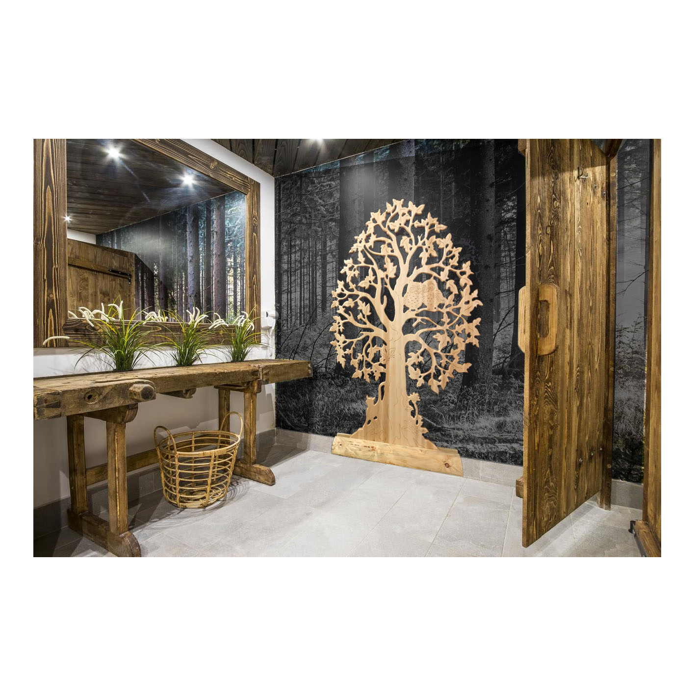 Dřevěný strom pro dotvoření atmosféry 