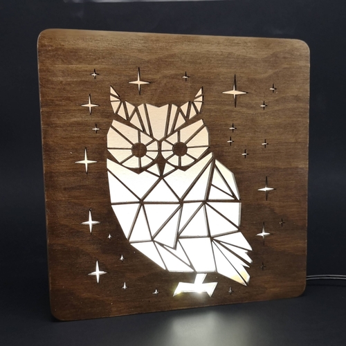 Dřevěná lampička s motivem sovy LED osvětlením s trafem na 12V