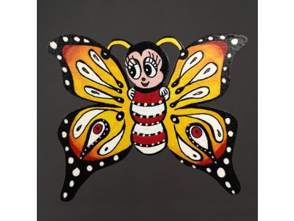 dřevěný magnet motýl
