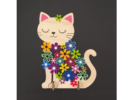 dřevěná kočka květy