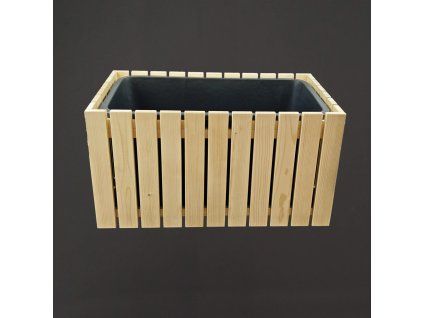 dřevěný designový záhon