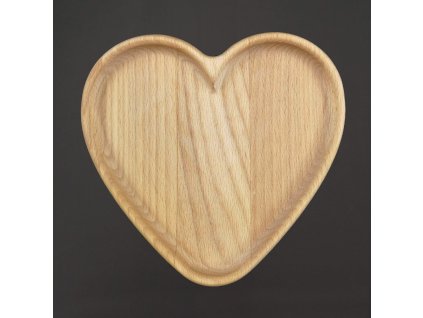 Dřevěný podnos ve tvaru srdce