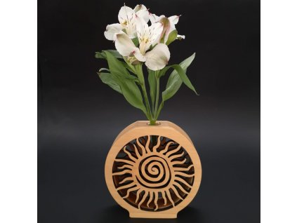 Dřevěná váza