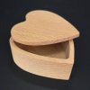 Dřevěná krabička ve tvaru srdce