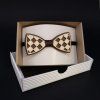 3526 dreveny motylek k obleku sachovnice 11 cm