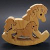 Dřevěné puzzle kůň