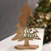 607 dreveny 3d strom jehlicnan s prorezem a trpytkami mix barev 21 cm