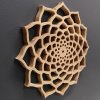 Dřevěná mandala na zavěšení, masivní dřevo, průměr 30 cm, tl. 20 mm