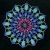 Dřevěná dekorace mandala barevná 9 cm, topol překližka, chráněná dílna AMADEA