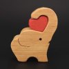 Dřevěný slon se srdcem
