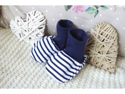 Kojenecké bavlněné capáčky, tmavě modré pruhy