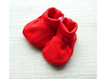 Bavlněné kojenecké capáčky, červené v.56-80