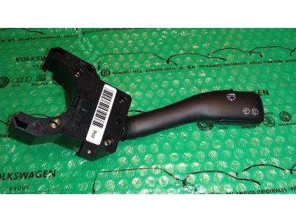 páčka stěračů se zadním stěračem a ostřikovačem, bez palubního počítače vozy VW 4B0953503F 01C