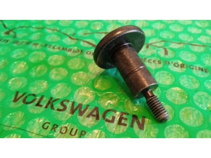 šroub víka hlavy válců Škoda Felicia, Octavia 1.6mpi AEE 030103531D