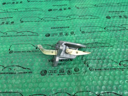 spodní díl AC pumpy Škoda 120, Favorit 115945110