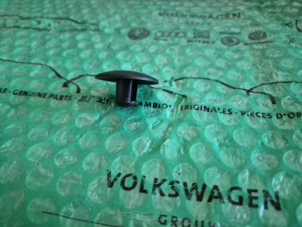 příchytka odhlučnění, koberce... Škoda Favorit, Felicia, Octavia I, Fabia I 115736422 , N90804401