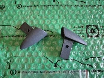 madlo pojistky zadního sedadla levé Škoda Felicia do 12/97 6U0885695 H50