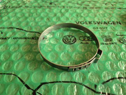 spona manžety řízení velká Škoda Superb I (3U) N90654001