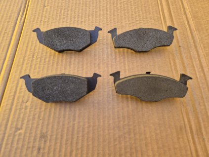 přední brzdové destičky Škoda Fabia I (6Y) bez signalizace opotřebení 6N0698151C