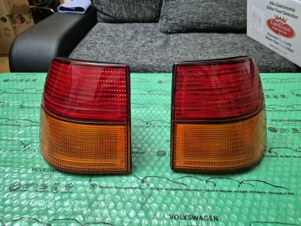 zadní světla vnější Seat Toledo GL 1L0945111D + 1L0945112D