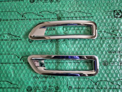 chromové rámečky zadních mlhovek Nissan Juke (F15) od 07/2010 KE7911K030 , KE791-1K030