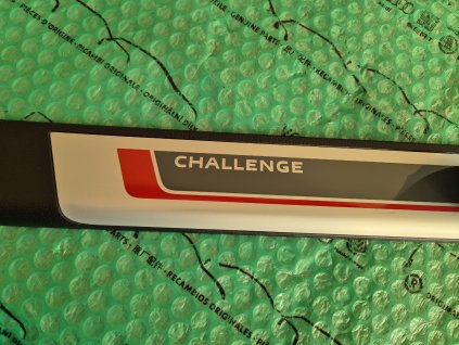 přední dekorativní a ochranné prahové lišty Škoda Octavia III RS CHALLENGE 5E0853491D GRP + 5E0853492D GRP