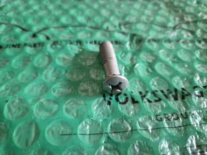 šroub zámku dveří světlejší Škoda Favorit 115988770