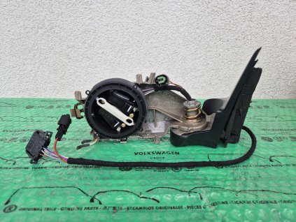 pouzdro levého vnějšího zpětného zrcátka Škoda Superb I (3U) 3U1857507E 01C