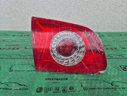 světlo levé zadní vnitřní Volkswagen Passat B6 combi 3C9945093
