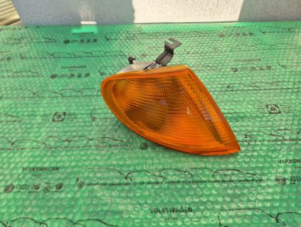 pravý přední blink oranžový Seat Alhambra 7M0953050E