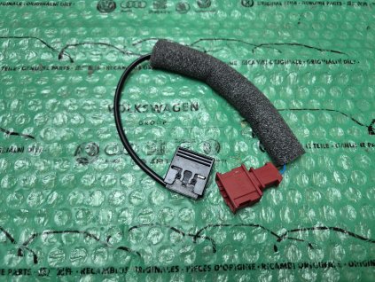 mikrospínač zámku 5. dveří VW Sharan , Seat Alhambra 7M0947569A