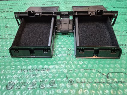 dvojitá odkládací schránka palubní desky VW Passat (B6/CC) 3C0858407H 33N