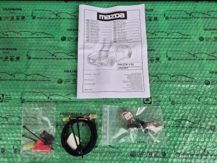 LED osvětlení zavazadlového prostoru (kufru) Mazda 3 BL hatchback C833V1620 , C833-V1-620