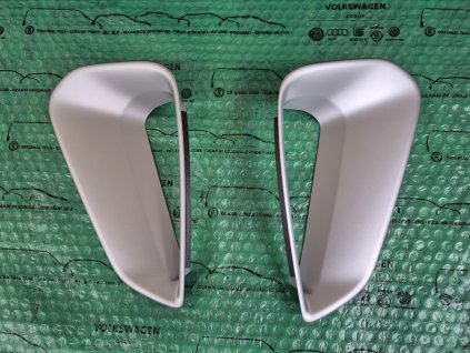 ozdobné rámečky předních mlhovek Renault Austral 620D63300R