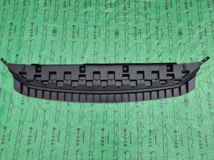 spoiler předního nárazníku Škoda Octavia III (5E) RS před FL do 2017 5E0807611A9B9 , 5E0807611A 9B9