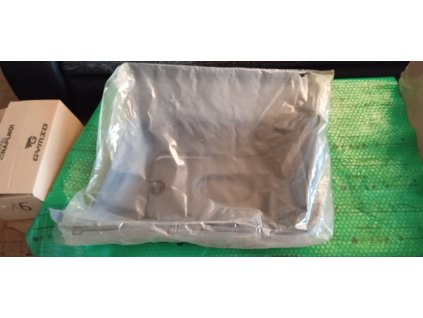 panel krytu kola levý Felicia combi do 1997 6U9867427 H50 , 098553067