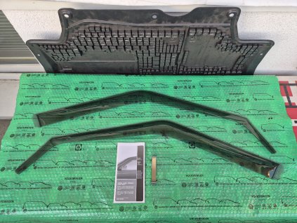 protiprůvanové ofuky (deflektory) předních oken Škoda Fabia II (5J) KCD709001