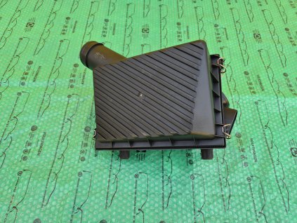 vzduchový filtr kompletní Škoda Felicia 1.6mpi 6U0129607