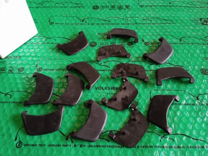 krytka ke střešnímu oknu Škoda Felicia 097560188M