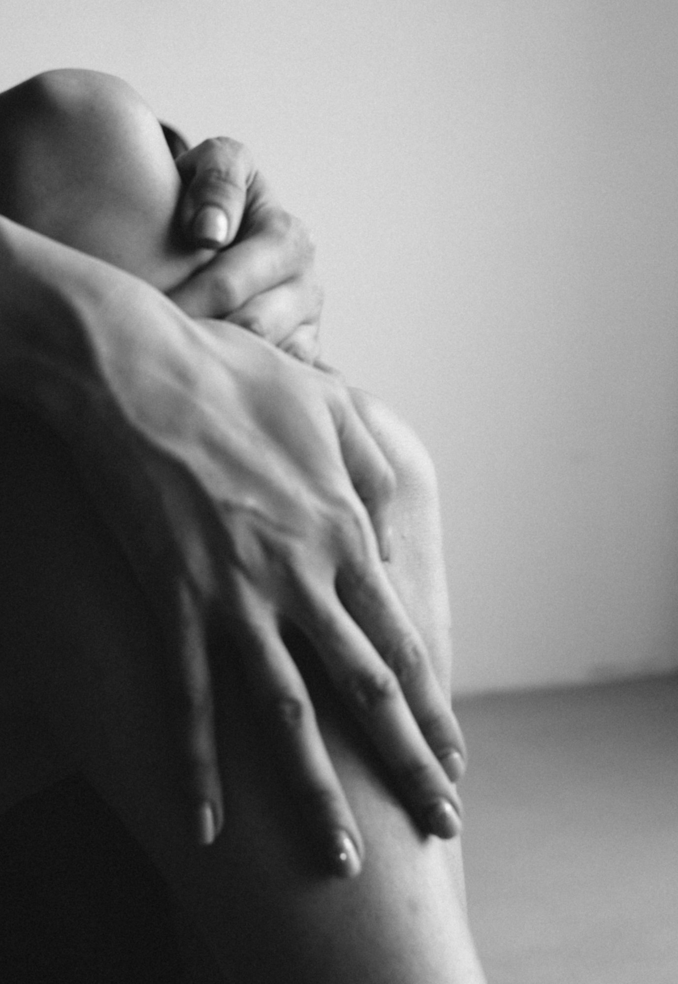 Čo pomáha na bolesti kĺbov a ako si si nimi poradiť?