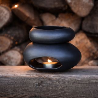 ✨ Novinka ✨ Krásné, elegantní a ručně vyráběné aromalampy, jejichž tvar připomíná dva oblázky položené na sobě. Aromalampu...