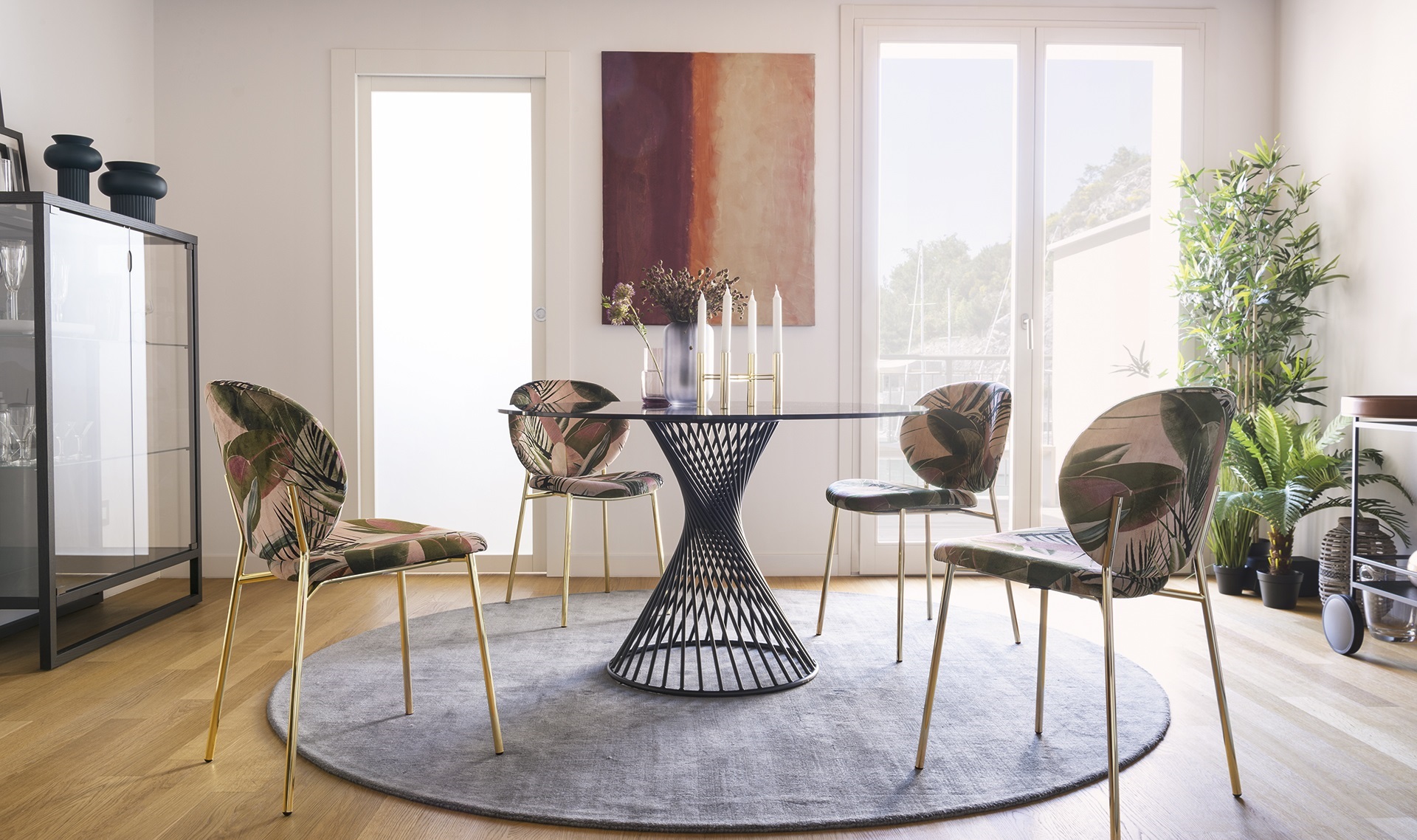 5 tipů jak vybrat jídelní stůl