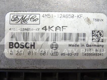 1663756182 854581c