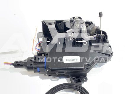 845697 699d7de76ec41