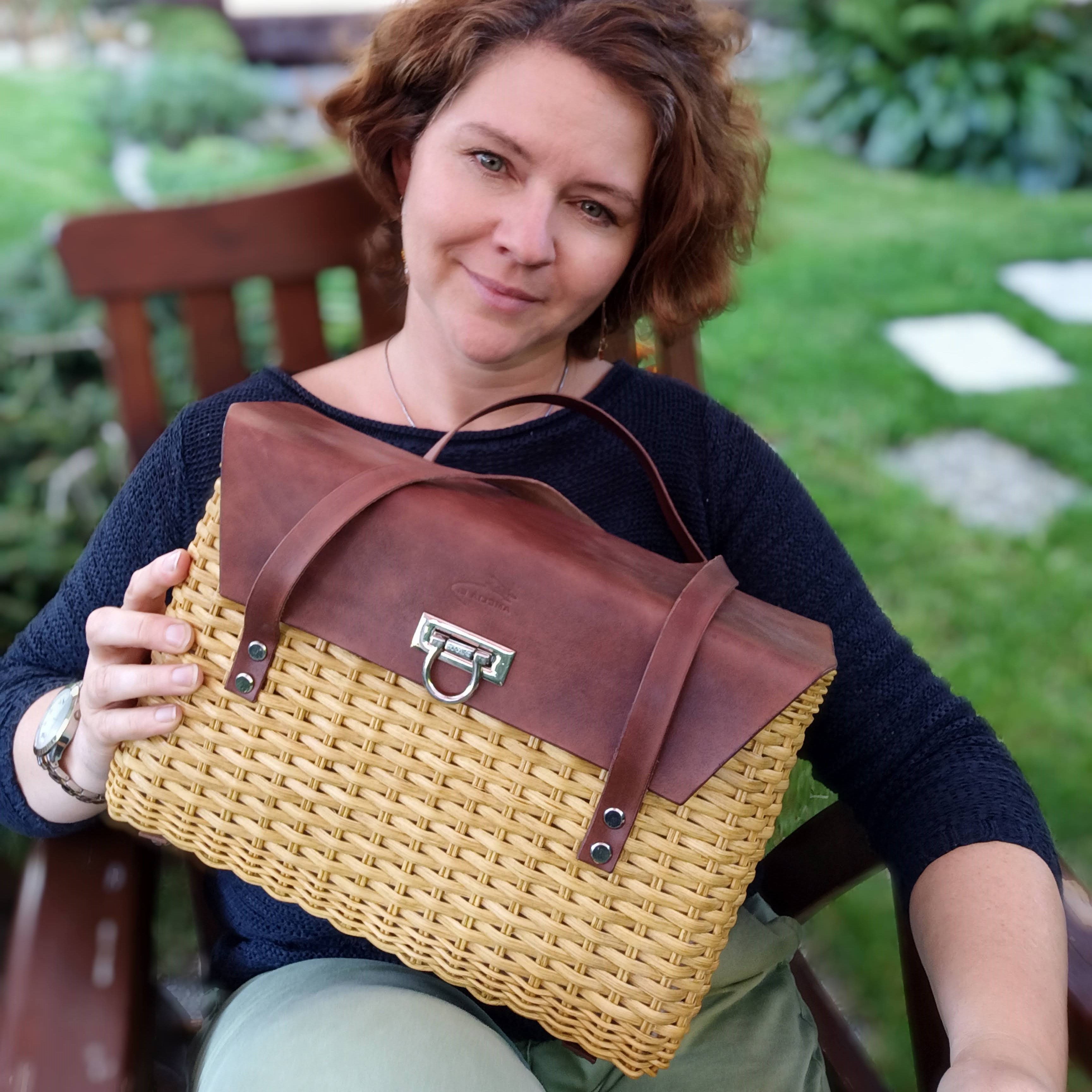 Proč mě tak baví zrovna proutěné kabelky?